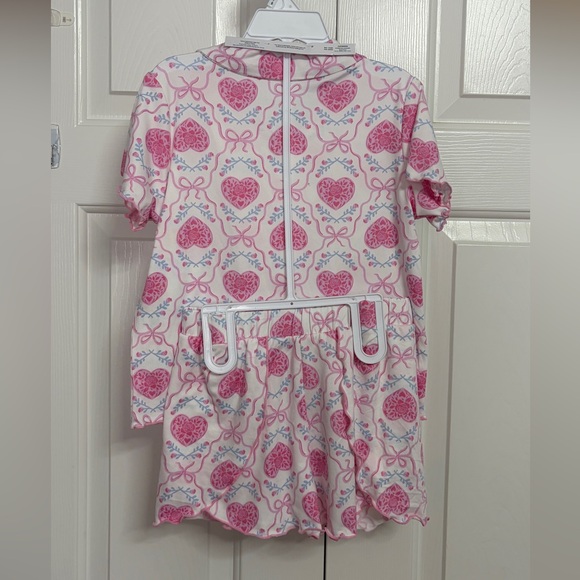 Tahari Girl Mama & Me Mommy & Me Valentine’s Day Heart Pajama Set - Picture 9 of 14
